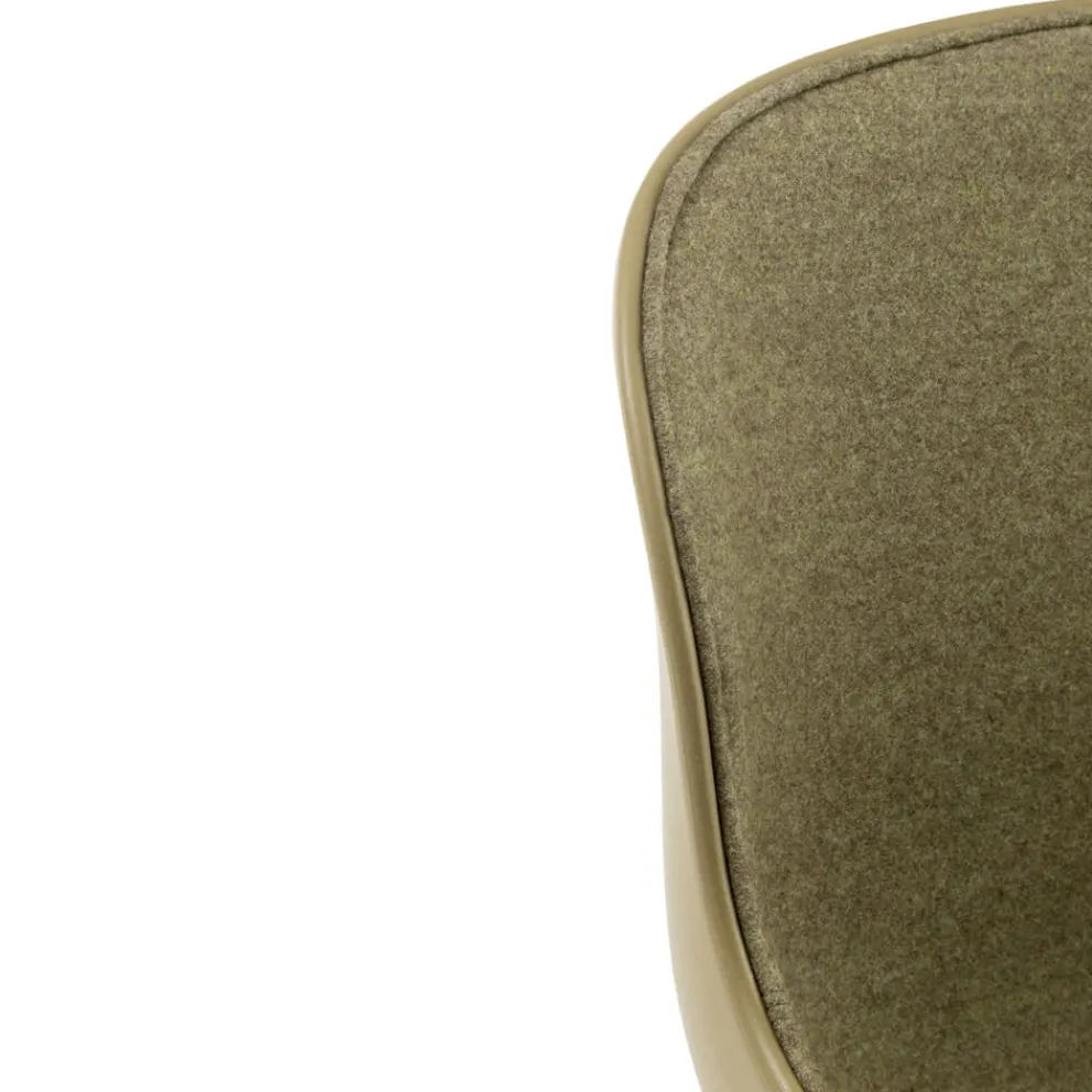 Normann Copenhagen Armlehnstuhl Hyg oliv
