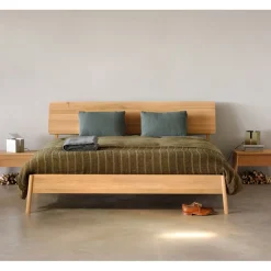 Ethnicraft Bett Air eichefarbig Clearance