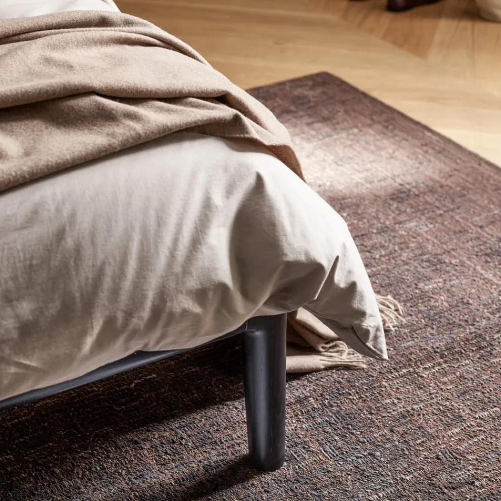 atelier pfister Bett Floos schwarz New