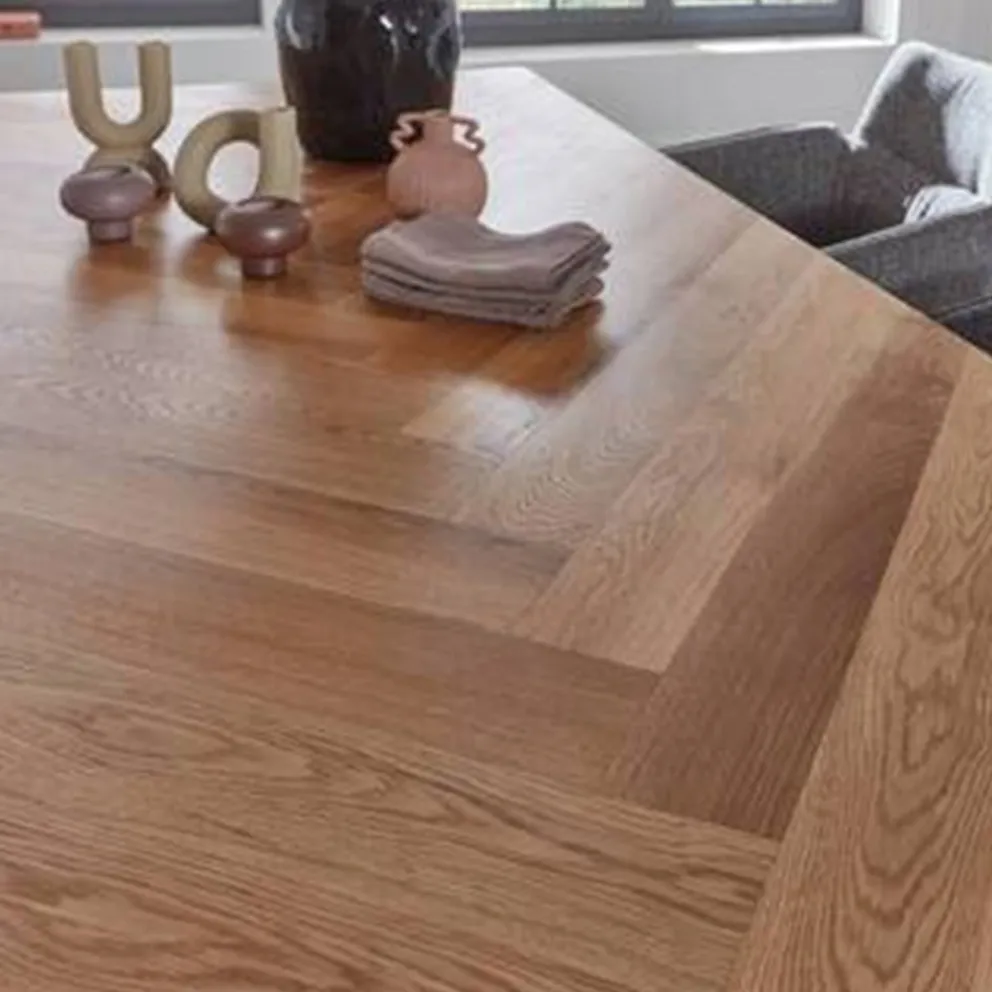 VALDERA Esstisch Fishbone eichefarbig Clearance