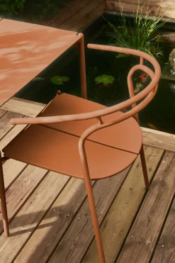 Aytm Esstisch Novo terracotta