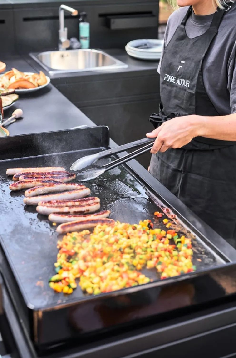 Forge Adour Grillzange Titan schwarz Online