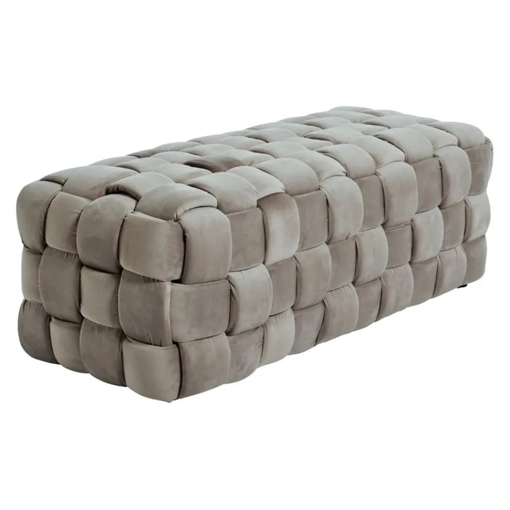 Novel Hocker Art L