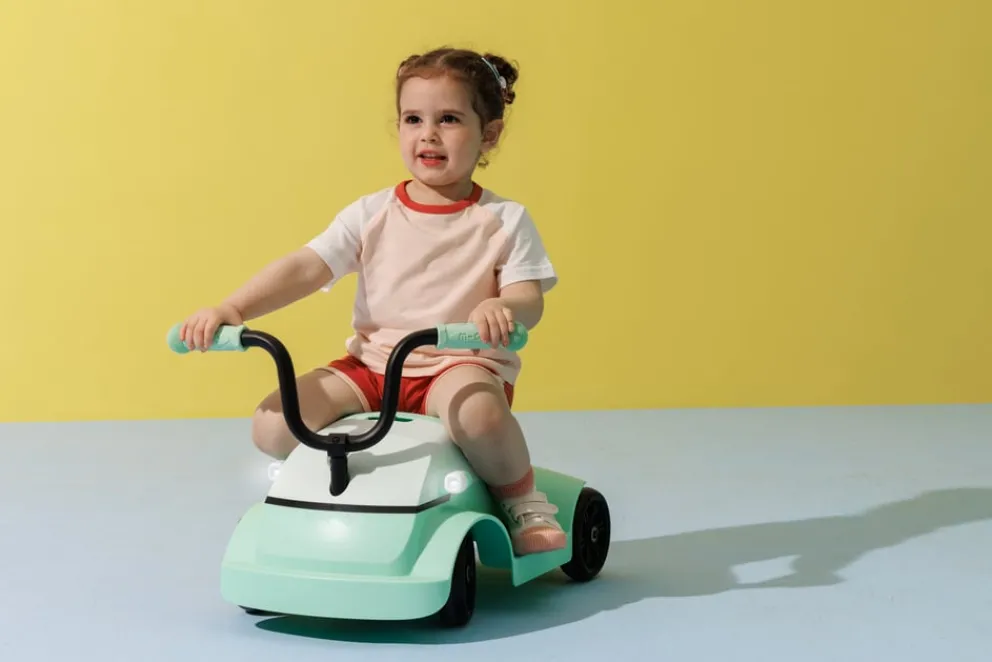 Micro Rutschfahrzeug lino mint