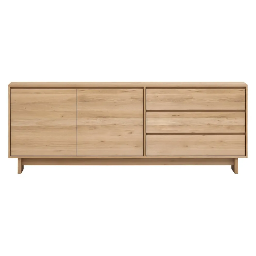 Ethnicraft Sideboard Wave eichefarbig Hot