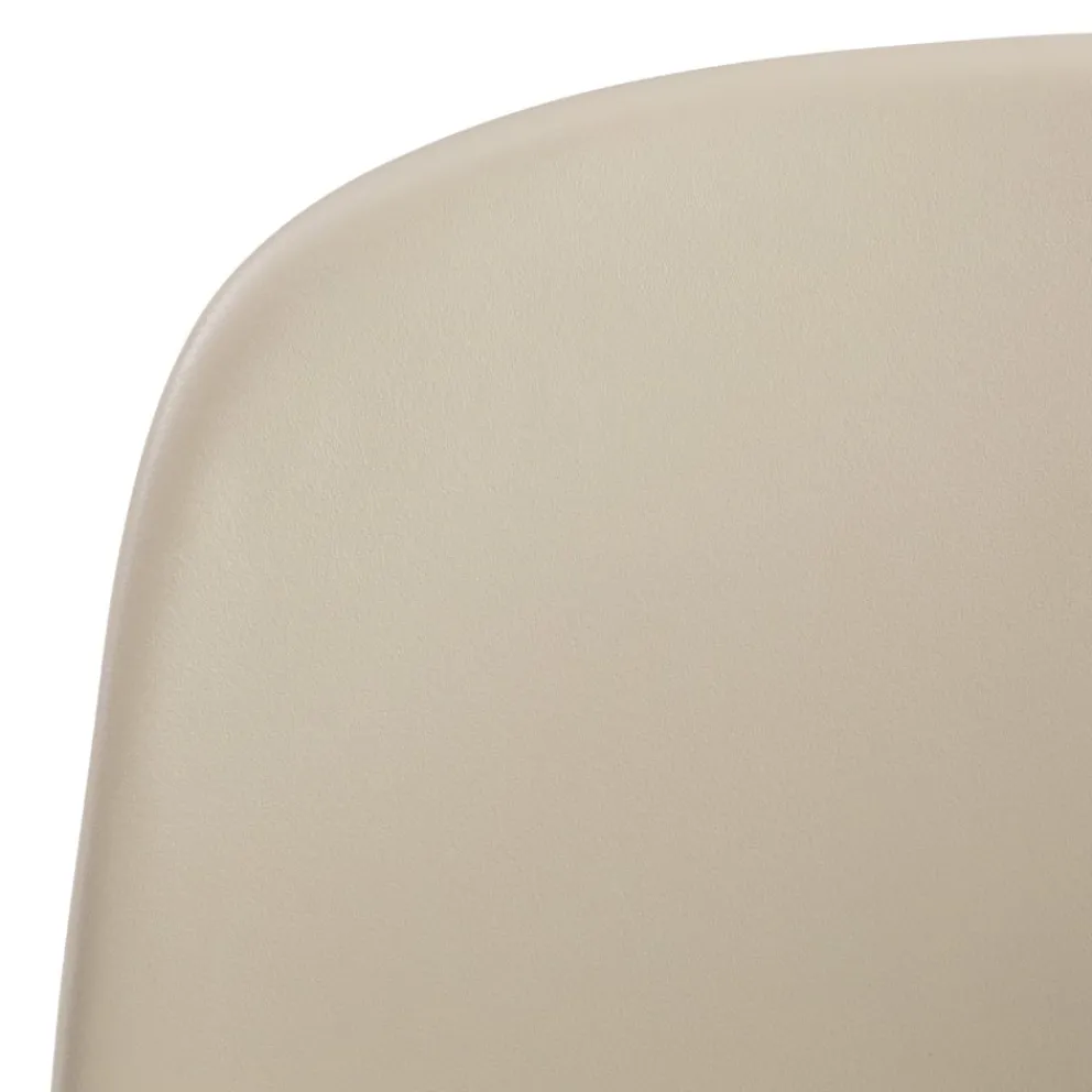 Normann Copenhagen Stuhl Form seidengrau Hot