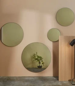 Aytm Wandspiegel Circum schwarz New